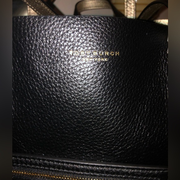 Tory Burch black pebbled leather tote and pouch. - Picture 2 of 7